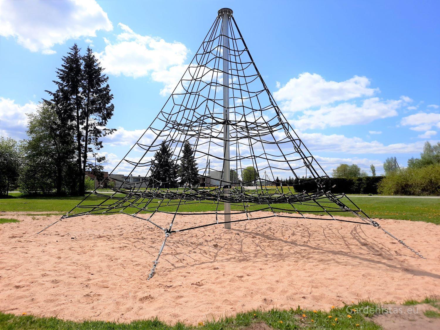 Köispüramiid 5,5 meetrit. Köispüramiidid 2 Köispüramiid 5,5 meetrit. Köispüramiidid Gardenistas.eu 2