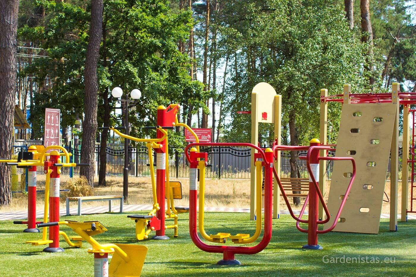 Välijõusaali reie ja tuharalihaste treeningpink SE-115 Välijõusaali treeningseadmed SE-SL seeria 3 Välijõusaali reie ja tuharalihaste treeningpink SE-115 Välijõusaali treeningseadmed SE-SL seeria Gardenistas.eu 3