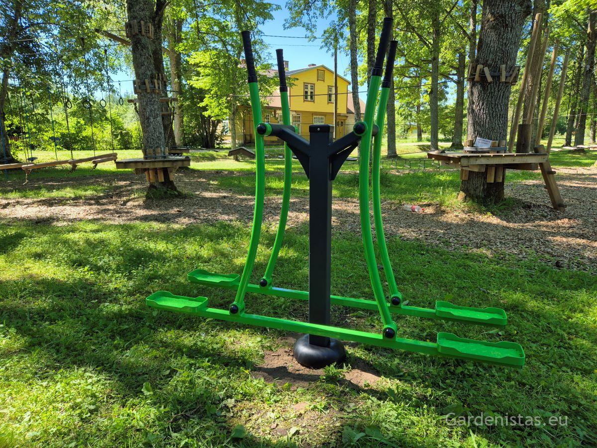 Välijõusaali suusatamise trenažöör SM144-T Välijõusaali treeningseadmed SM seeria 2 Välijõusaali suusatamise trenažöör SM144-T Välijõusaali treeningseadmed SM seeria Gardenistas.eu 2