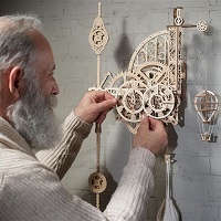 Ugears 3D pusle – Pendel seinakell “Aero Clock” 3D pusled täiskasvanutele Gardenistas.eu 10