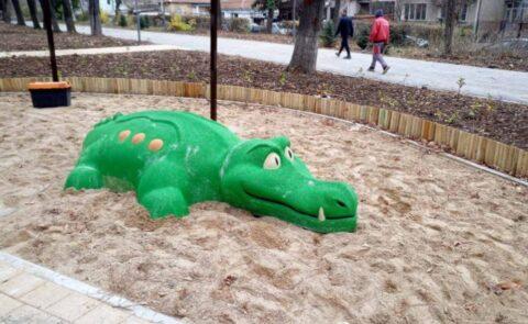 3D kujund Krokodill – 200 x 360 cm 3D kummist kujundid Gardenistas.eu 5