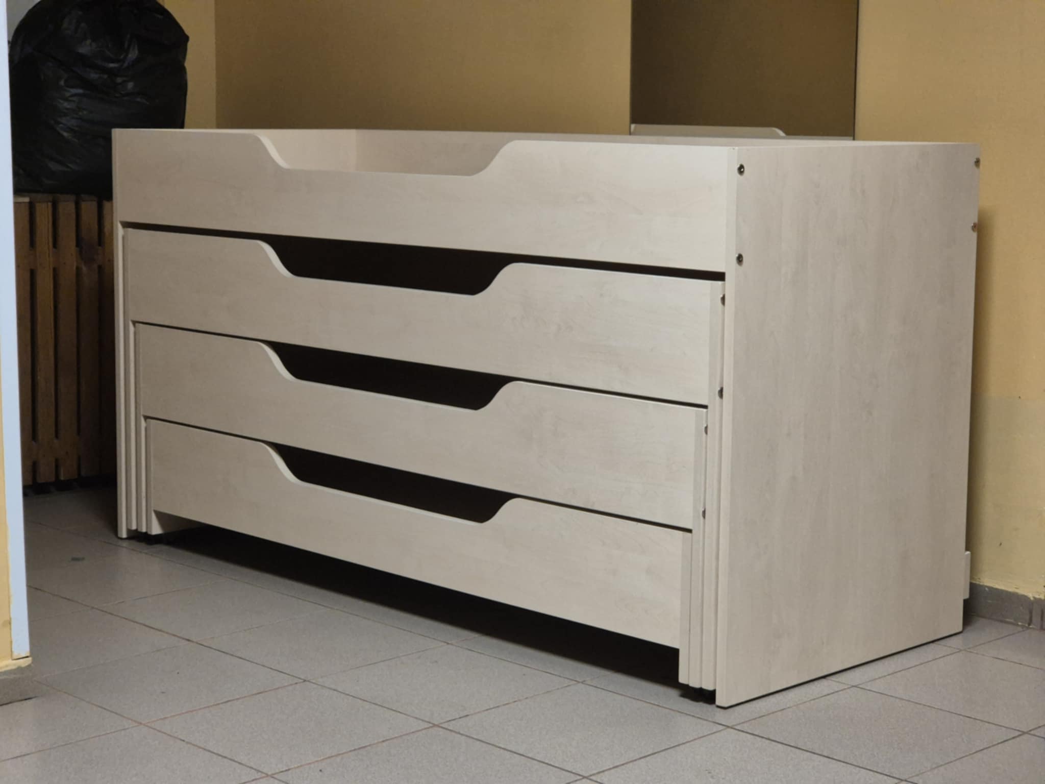 Sahtelvoodi (4-kohaline) Sahtelvoodid 8 Sahtelvoodi (4-kohaline) Sahtelvoodid Gardenistas.eu 8